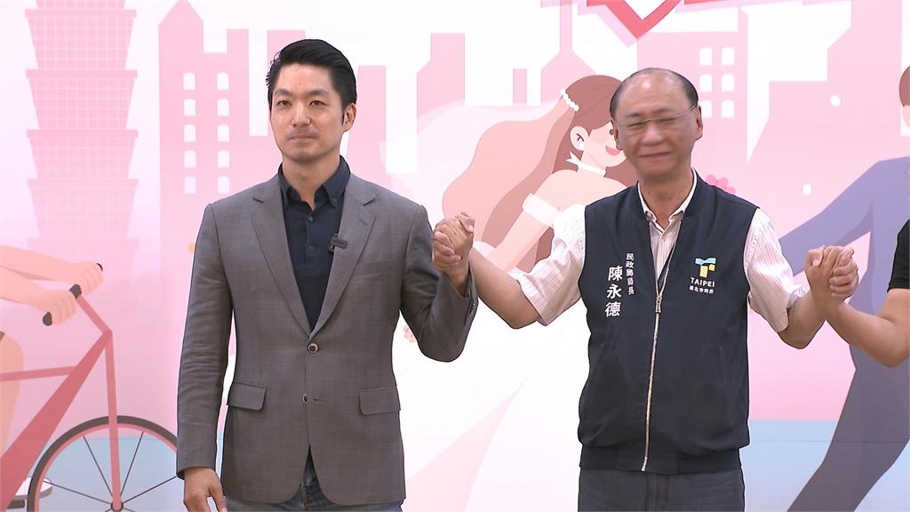 備詢期間被抓包玩手遊 北市民政局長陳永德出面致歉