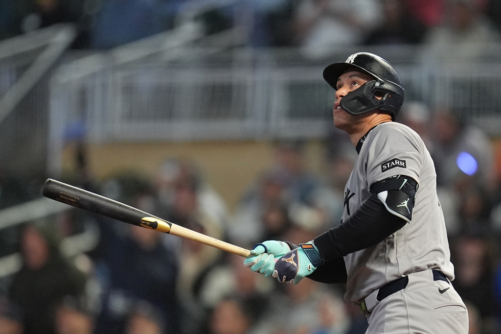 MLB(影)/洋基最擔心的的事發生!法官賈吉傷癒9天右腿再出狀況緊急退場
