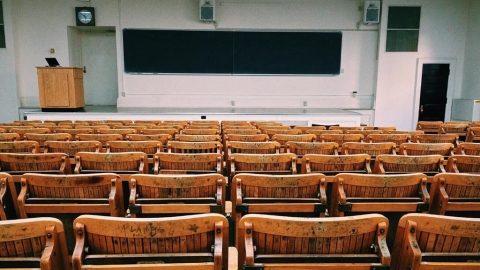 中國政府真的沒錢了?大學院校被要求「過緊日子」教師竟因1事要「倒扣薪資」