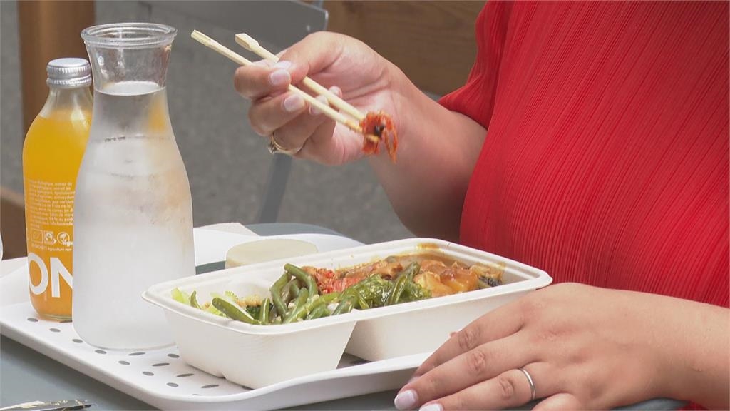 自助餐夾「4菜+白飯」結帳傻爆眼!他氣炸問「價格合理嗎」網搖頭:寧願吃7-11