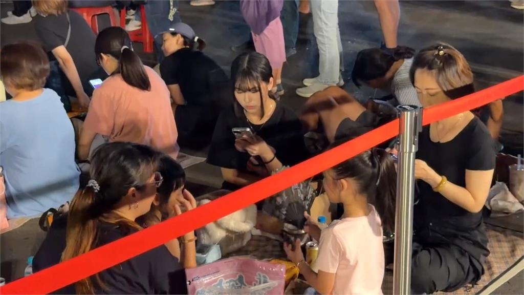 挺幸妤!鍘美藝術節Day2 破萬人爭睹「青天怒斬負心漢」