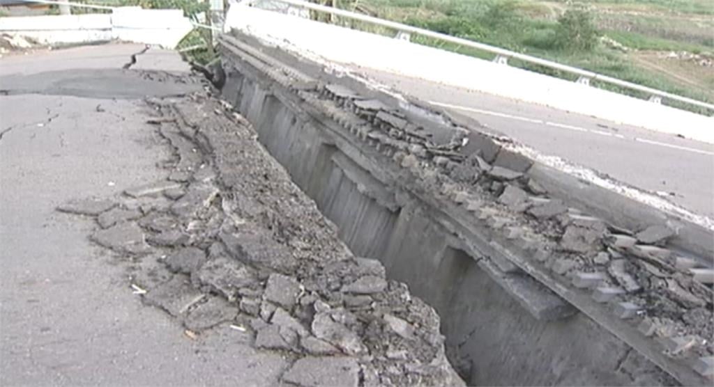 關鍵今日/27年前「全台狂搖102秒」釀2千死!他公園過夜:都是屍味
