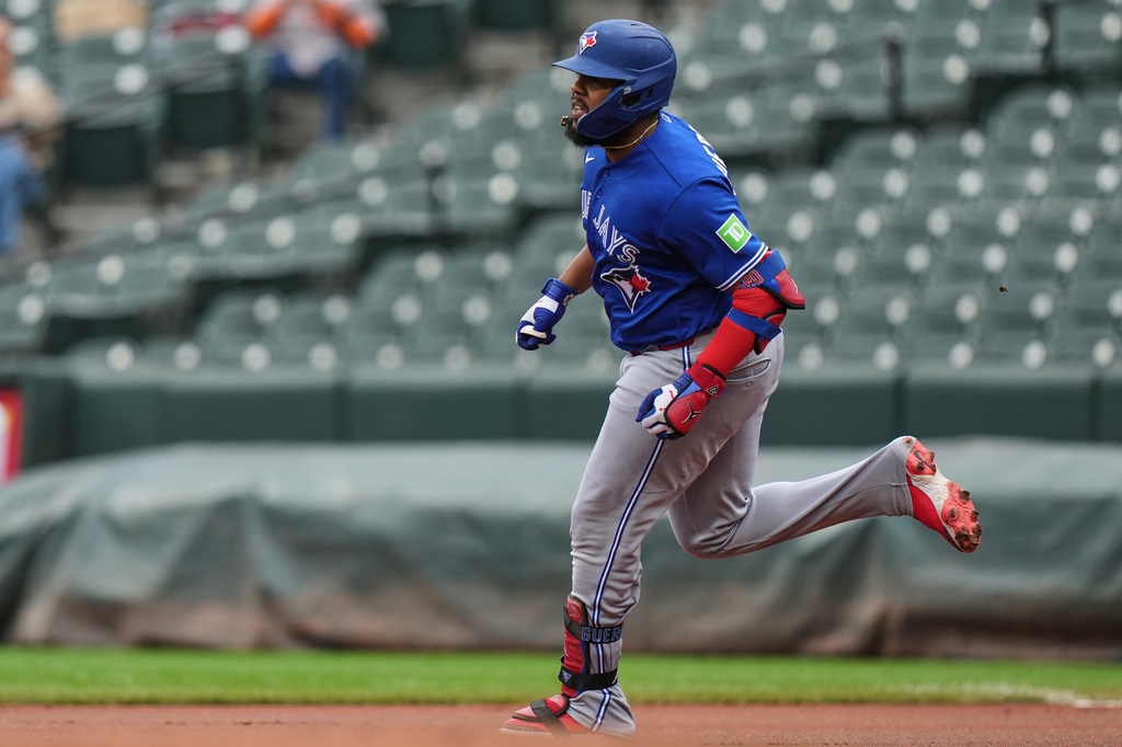 MLB(影)/5億美金肥約開始執行!小葛雷諾本季表現卻走樣遭藍鳥球迷批評