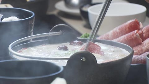 火鍋大戰!出奇招搶客 老牌業者推398元肉品吃到飽