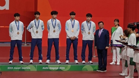 亞運／台灣桌球男團奪銅奧會主席蔡家福親頒獎！日本逆轉勝奪金粉碎中國連霸美夢