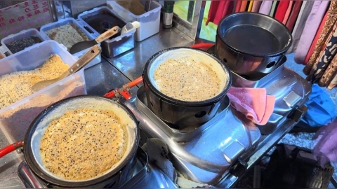 就愛這一味!夜市古早味石頭餅 近50種口味吸引老饕