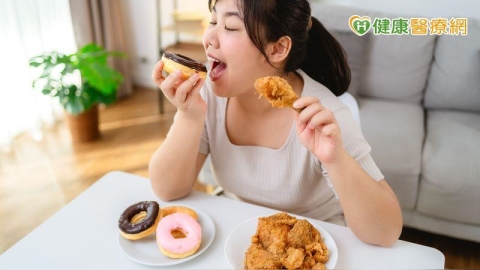運動後總愛用美食犒賞自己？是意志力不夠堅定？專家列4步驟應對