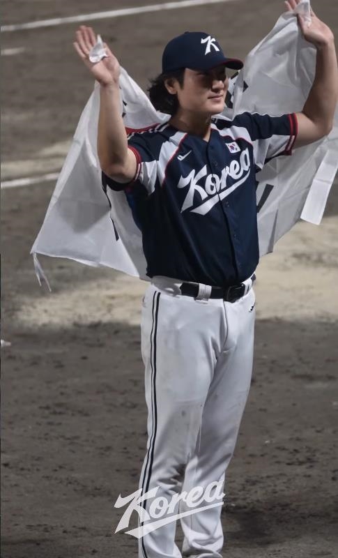 亞運/南韓棒球隊復仇成功完成金牌5連霸!總教練柳志炫大讚他的MVP