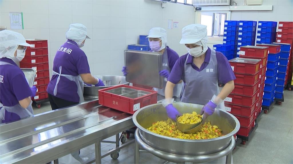 異言堂/免費營養午餐全面上路 團膳業者苦笑:我們像慈善事業