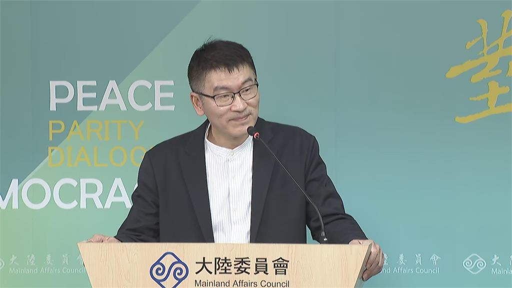 昔嗆爽用台灣健保⋯中國國慶前夕「台灣這藝人」搶頭香表態慘了?陸委會警告2紅線