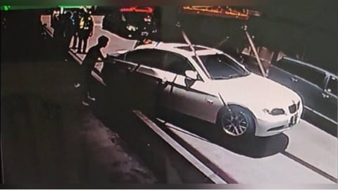 強盜法務車1/舊換新爆騙局告吹 車商扣證件辦過戶還拖車