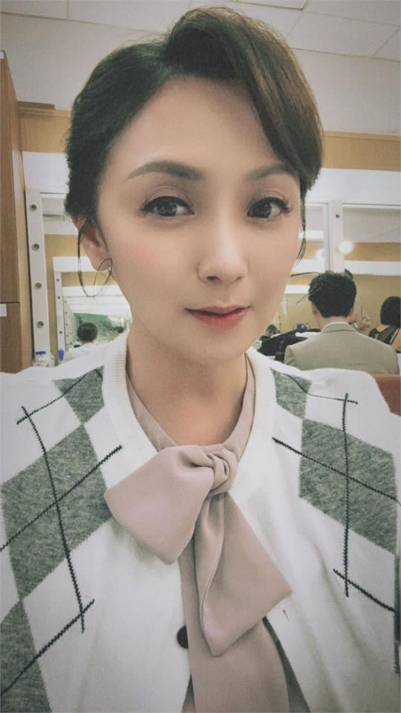 《麻辣鮮師》女星重返八點檔!她宣布新身分坦言「超緊張」曝真實心聲
