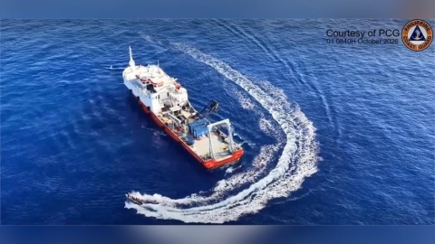 【有片】菲最大艦艇驅離台灣附近中國研究船 海警趕來「民船官護」引國安疑慮