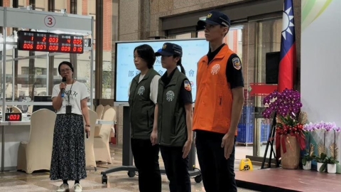 國慶不只看雷虎！「鏟子超人」也來了　2500位防災士共襄盛舉