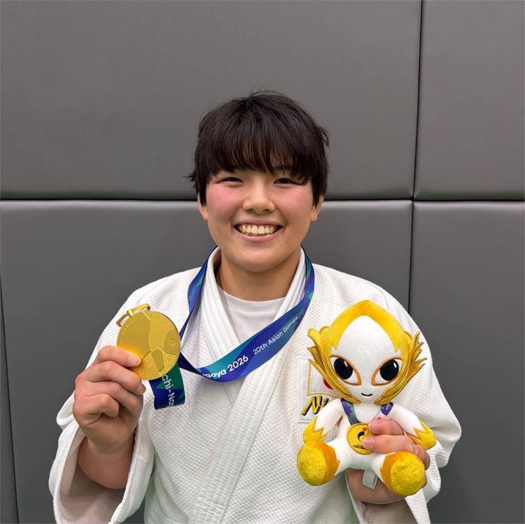亞運柔道中國女將竟「死不鬆嘴」咬傷日選手!「心型齒痕」全被拍…超慘下場曝光