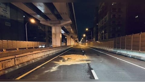 台64丟包酒醉乘客害輾斃!司機願賣房賠償 家屬拒和解:應改以殺人罪論處