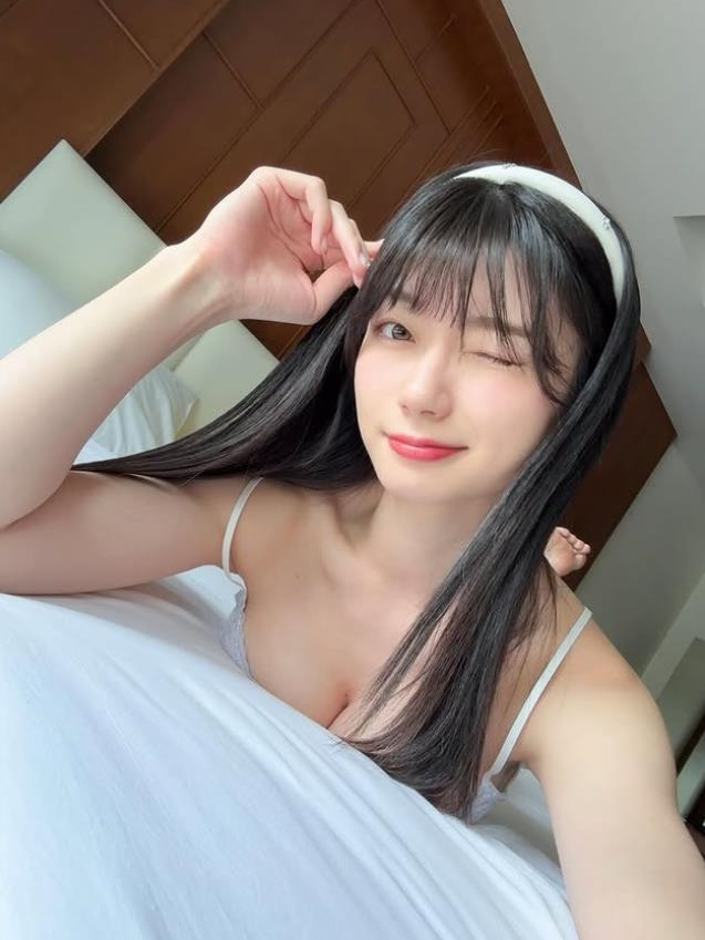 22歲正妹偷下海拍片竟「出道即巔峰」!老司機狂讚「千年一遇」…父得知後反應超真實