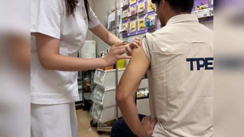 綜合/「打」了再出發!青奧代表團首度前進非洲 奧會攜手東洋藥品為選手施打疫苗