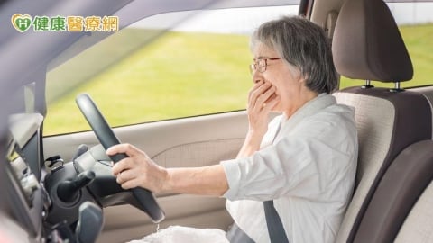 老人總易疲倦?早上「開不了機」也要留意 研究揭睡眠慣性與認知表現關聯