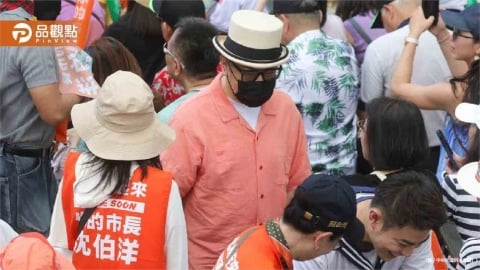 蔡康永現身沈伯洋造勢場合!中國車廠連夜切割下架廣告