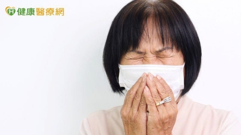 秋季早晚溫差大!當心流感雙重夾擊 「三大防護網」拒重症上身