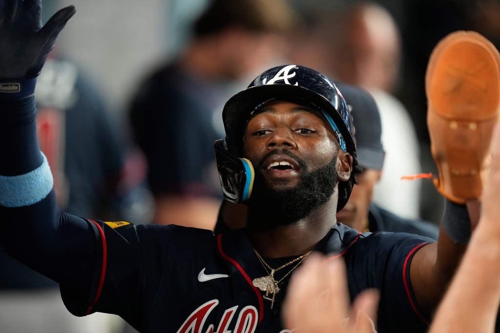 MLB(影)/只差一支全壘打就完全打擊!勇士中外野手仍將自己載入史冊