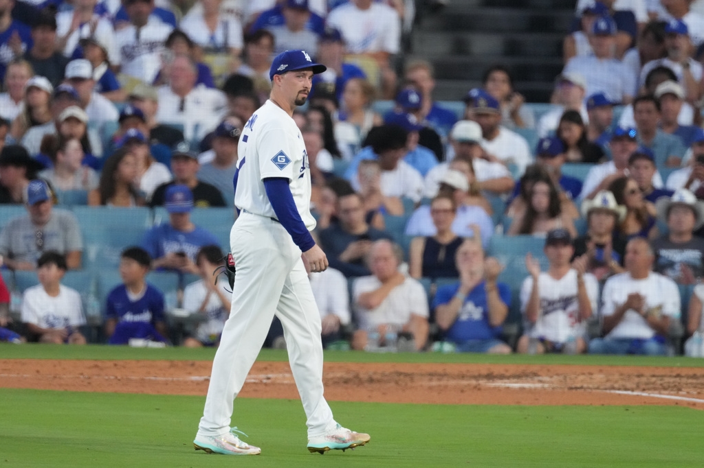 MLB(影)/道奇賽揚左投史奈爾失靈輸第2戰!勇士總教練:我們回主場有塞爾可用