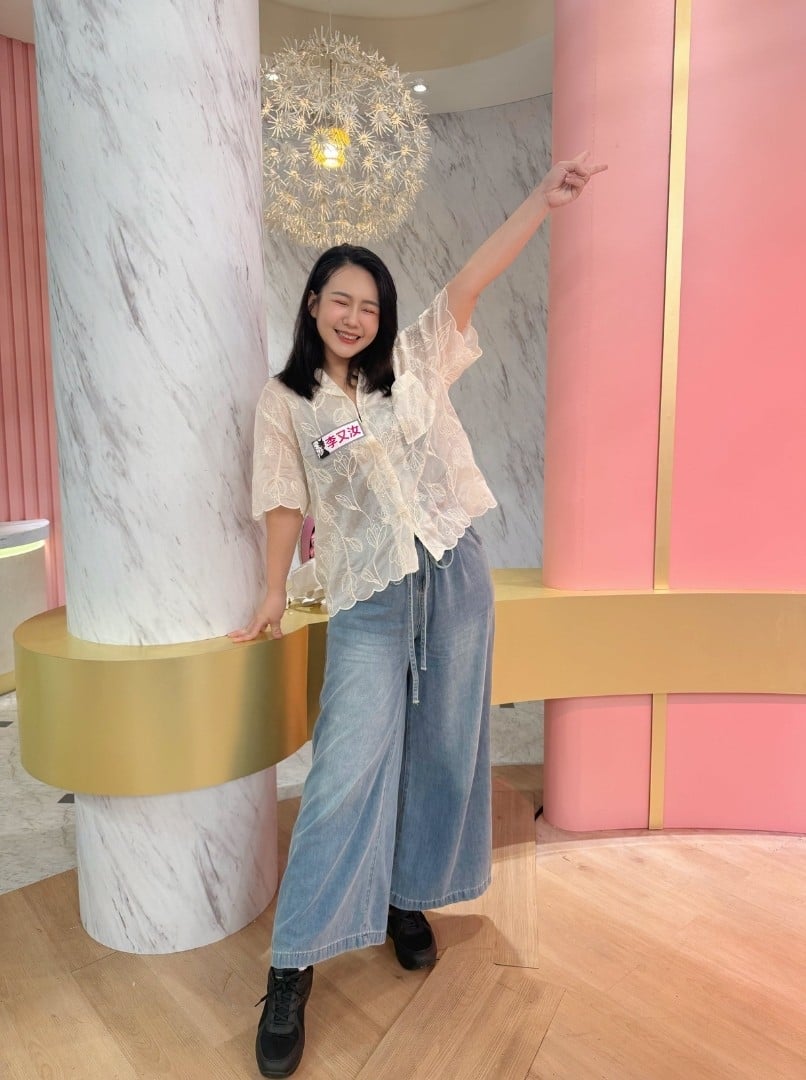 李又汝溫柔分享育兒經,滿眼都是女兒小藍莓。/ 翻攝李又汝FB