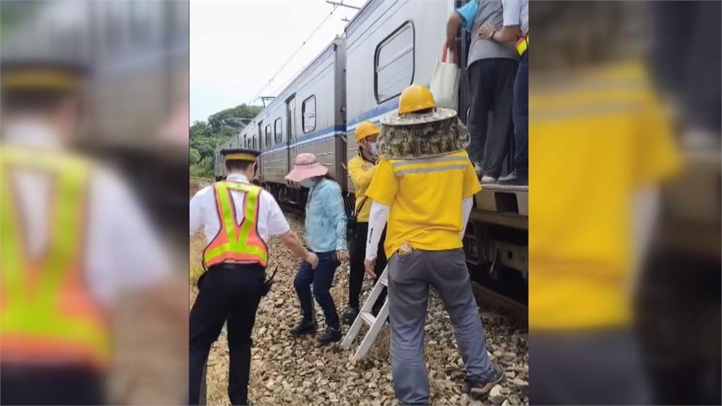 苗栗男子侵入鐵軌遭撞死　列車急煞　旅客爬梯搭接駁