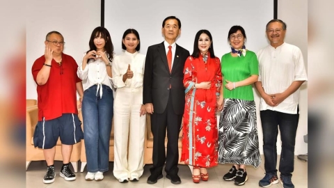 「宣美學中心」開幕首展《啜飲人生好時光》胡寶莉 × 王建民