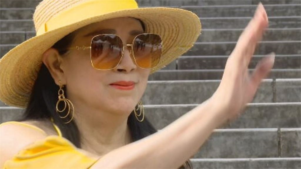 許純美