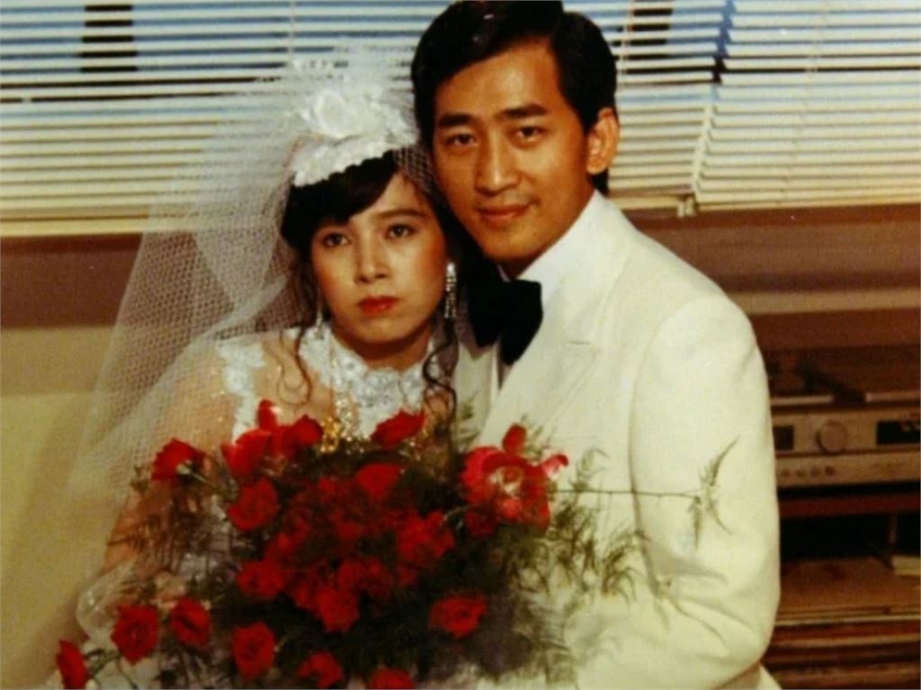 許純美