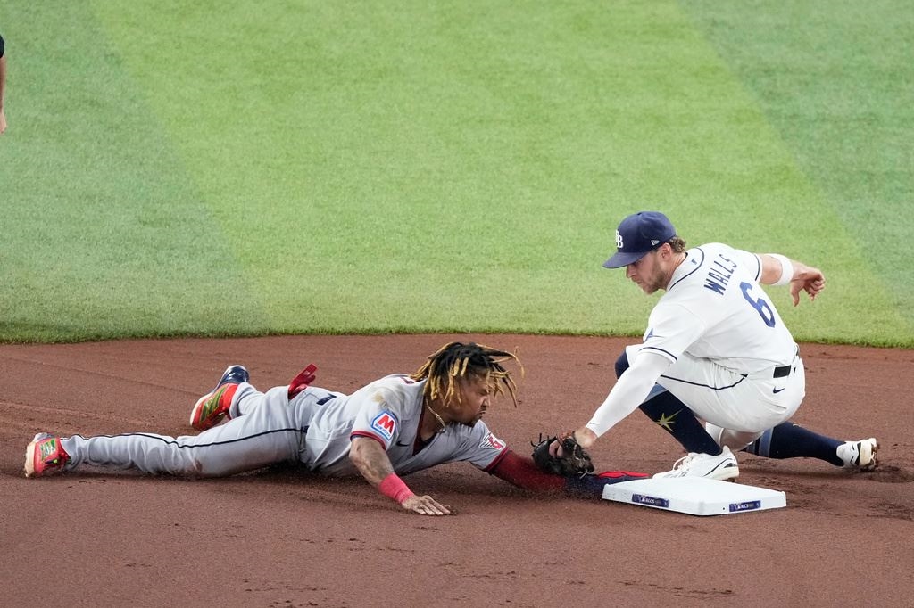 MLB(影)/美聯龍頭爆冷翻船!光芒牛棚守不住崩盤 守護者強勢搶下開門紅