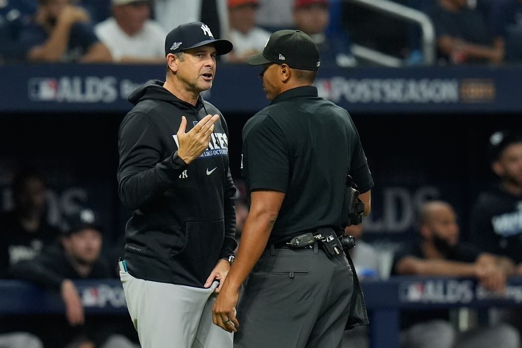 MLB(影)/要求洋基開除總教練布恩聲浪高!前冠軍教頭獨排眾議力挺續掌兵符