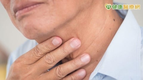 8旬翁脖子腫塊多到如「整串葡萄」鼻咽驗嘸癌細胞竟仍確診鼻咽癌