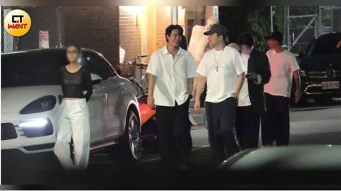 台版朴寶劍1/孫麥傑帶新歡放閃!王大陸嗨翻「搭肩又擁抱」給予愛的大平台