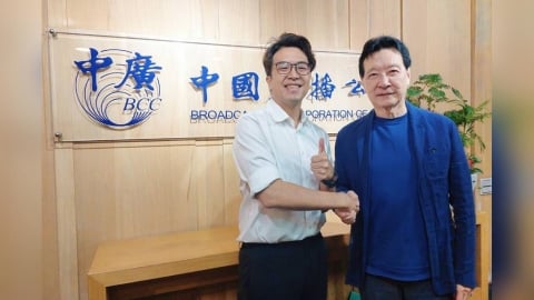 趙少康問議會綠營少數未來如何推市政? 沈伯洋:我很彈性、民生易成共識