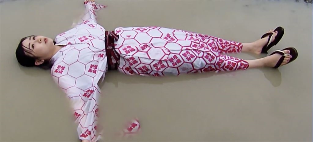 福原愛性感外露!穿浴衣全身濕透「露出半透明肌膚」主持人驚喊:等一下