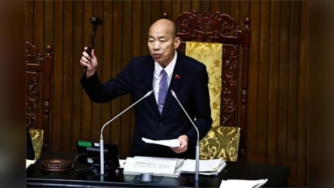 《老人福利法》三讀65歲以上有條件免健保費　衛福部示警國人恐多繳3000元