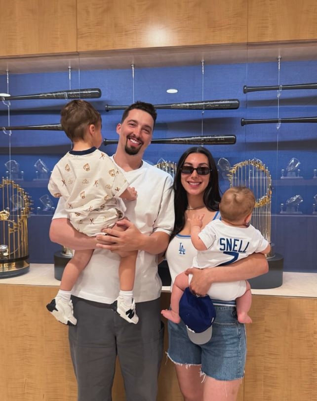 MLB(影)／賭徒輸錢又來騷擾球員家屬！道奇賽揚投史奈爾妻子IG收到威脅訊息