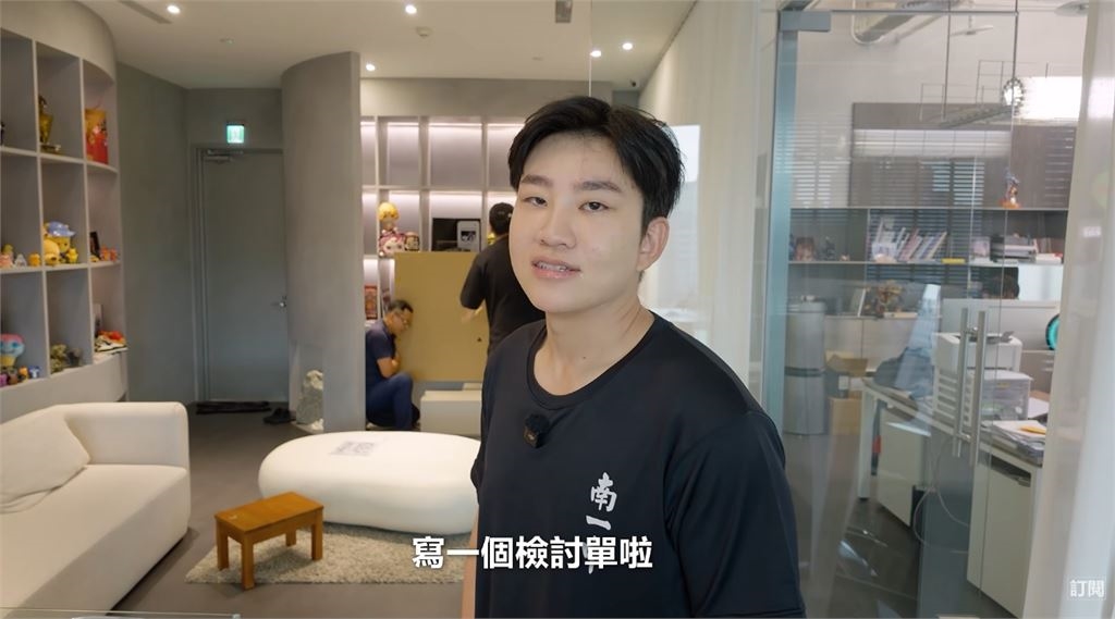 Joeman超崩潰!新員工砸爛「未上市電視」要價26萬 他公開懲處:還是生氣