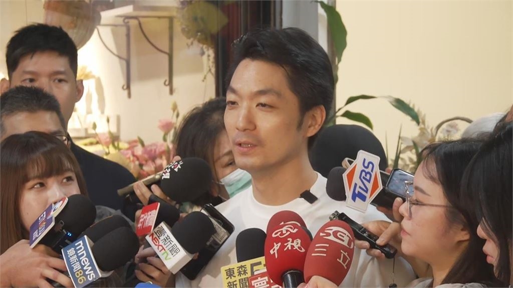蔡康永「遭甩臉沒邀上台」猛出招蔣萬安!她笑揪「1細節」扯出沈伯洋急問:巧合嗎