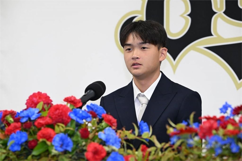 日職(影)/正式披上歐力士戰袍!台灣雙星張乙安、許宸緯霸氣喊話