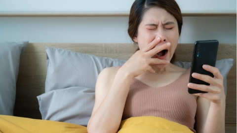明明睡滿8小時還是累?認識睡眠品質與睡前習慣:用柔和香氣營造舒適休息環境