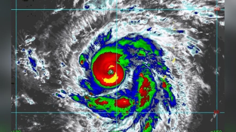 強颱薔琵是否撲台看「3路徑」!專家揭2地「必有風雨」週五、六影響最劇