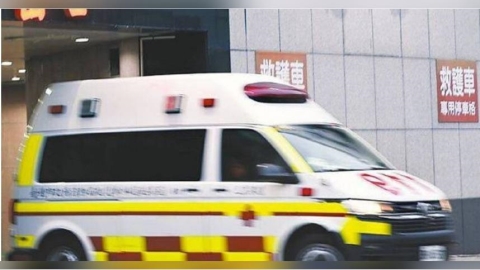 高雄愛河驚見男性浮屍!晨運民眾嚇壞急報警