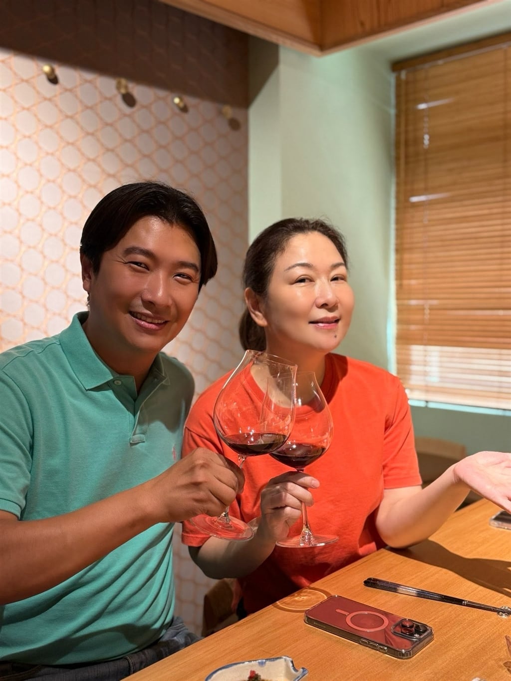 張秀卿拋離婚震撼彈，怒控前夫王國贊欠債逃避（圖／翻攝張秀卿粉絲團FB）