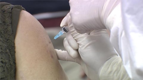 莫德納疫苗出事了?網驚傳「美國下令禁用」 疾管署親上火線回應