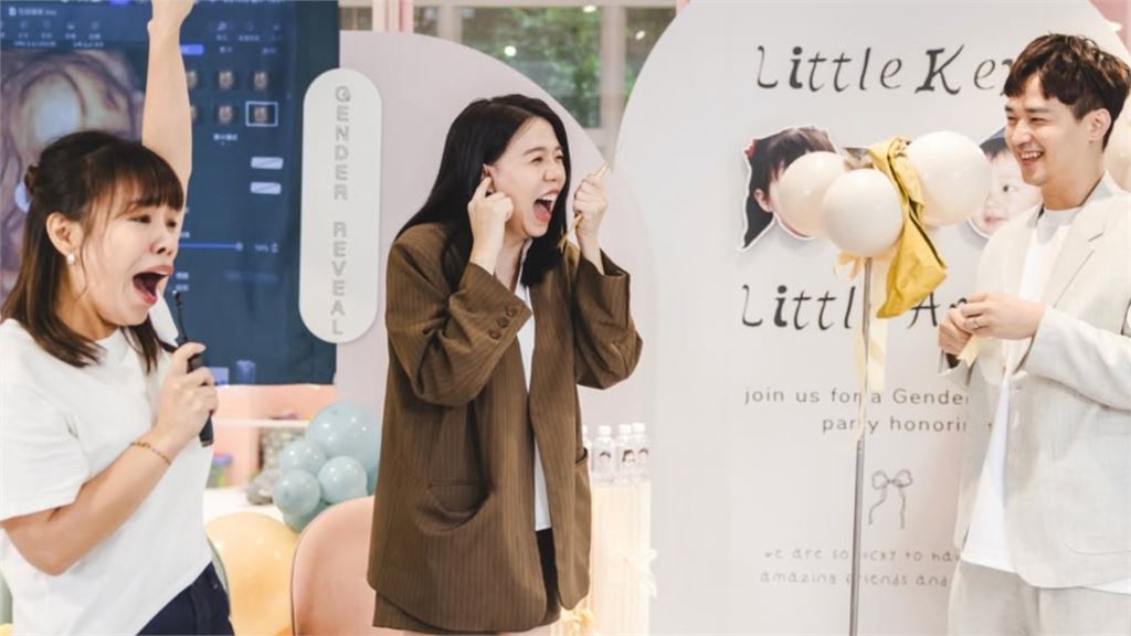 百萬YTR揭寶寶性別!親友感動大噴淚 告白女兒「還沒見到你就好喜歡你」