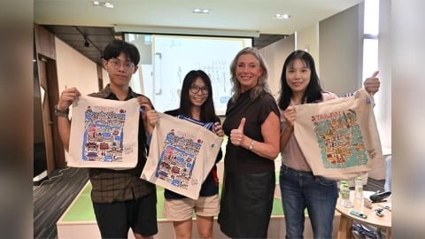 陳幸妤托特包爆紅 陽明交大邀請設計師來台灣推紀念品